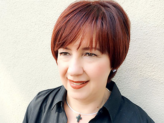 Eva Paur, stylist at Salon Bravissimo