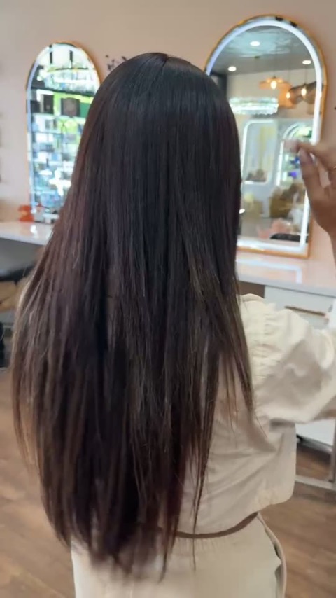 Long, smooth, shiny dark hair after the first wash following SB Custom Smooth